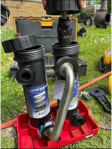 Magnetic filter during a job